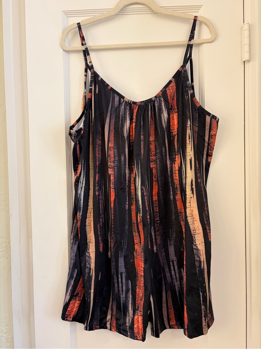 Women’s Abstract Brushstroke Striped Cami Romper with Pockets XL/1X